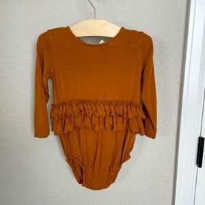 KateQuinn bamboo ruffle bubble 12/18m